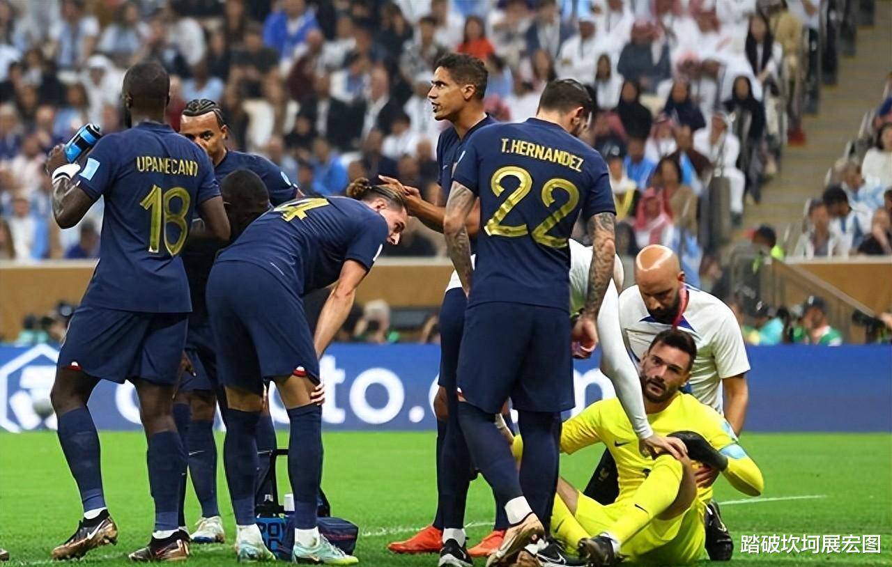 关于法国国脚受伤退出,荷兰队士气高涨,强队抢夺胜利机会的信息 关于法国国脚受伤退出,荷兰队士气高涨,强队抢夺胜利机会的信息