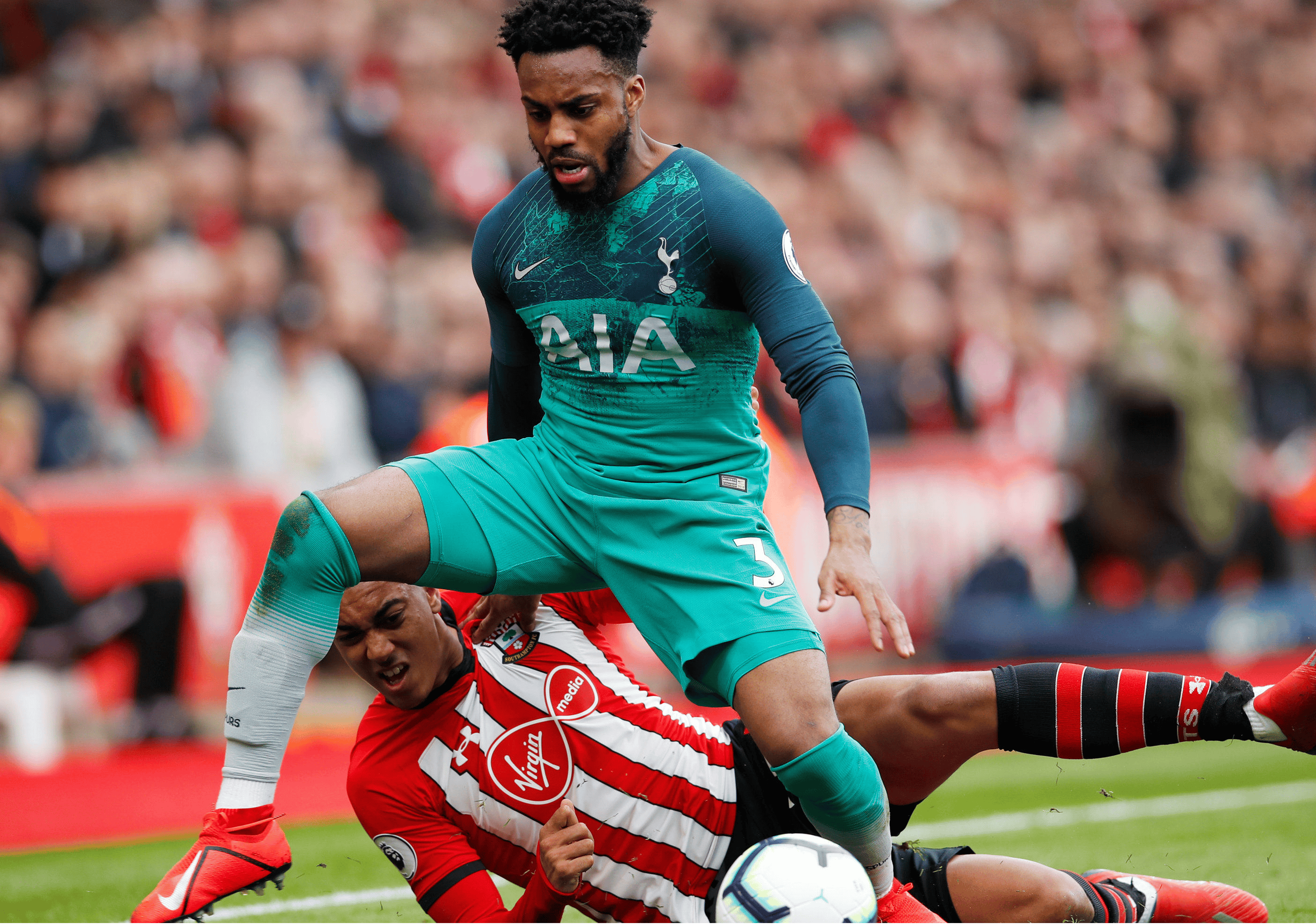 南安普顿中场球员出色发挥,球队取得胜利的简单介绍 南安普顿中场球员出色发挥,球队取得胜利的简单介绍