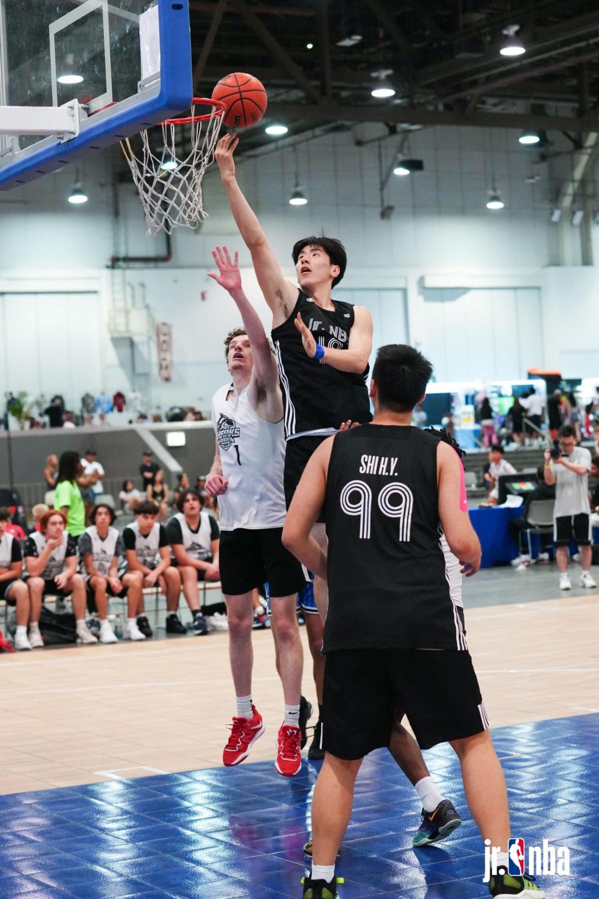 开云平台-包含亚太地区篮球赛季接近尾声，精彩不容错过的词条