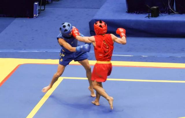 关于顶尖球队实力碰撞,高手尽显球技绝技的信息 关于顶尖球队实力碰撞,高手尽显球技绝技的信息