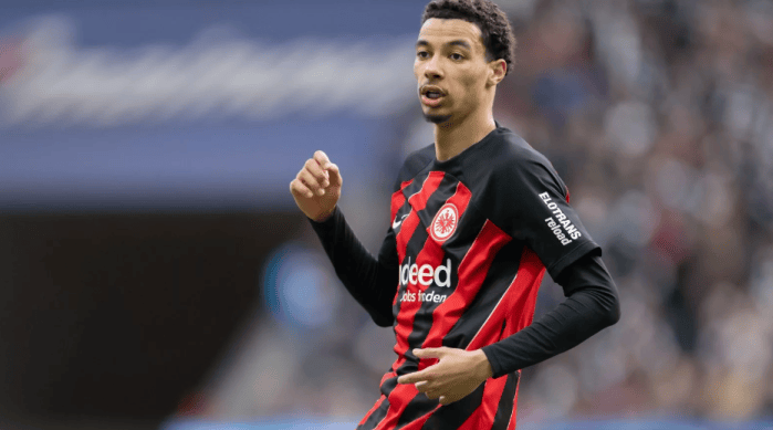 斯图加特客场战胜法兰克福,取得宝贵三分的简单介绍 斯图加特客场战胜法兰克福,取得宝贵三分的简单介绍