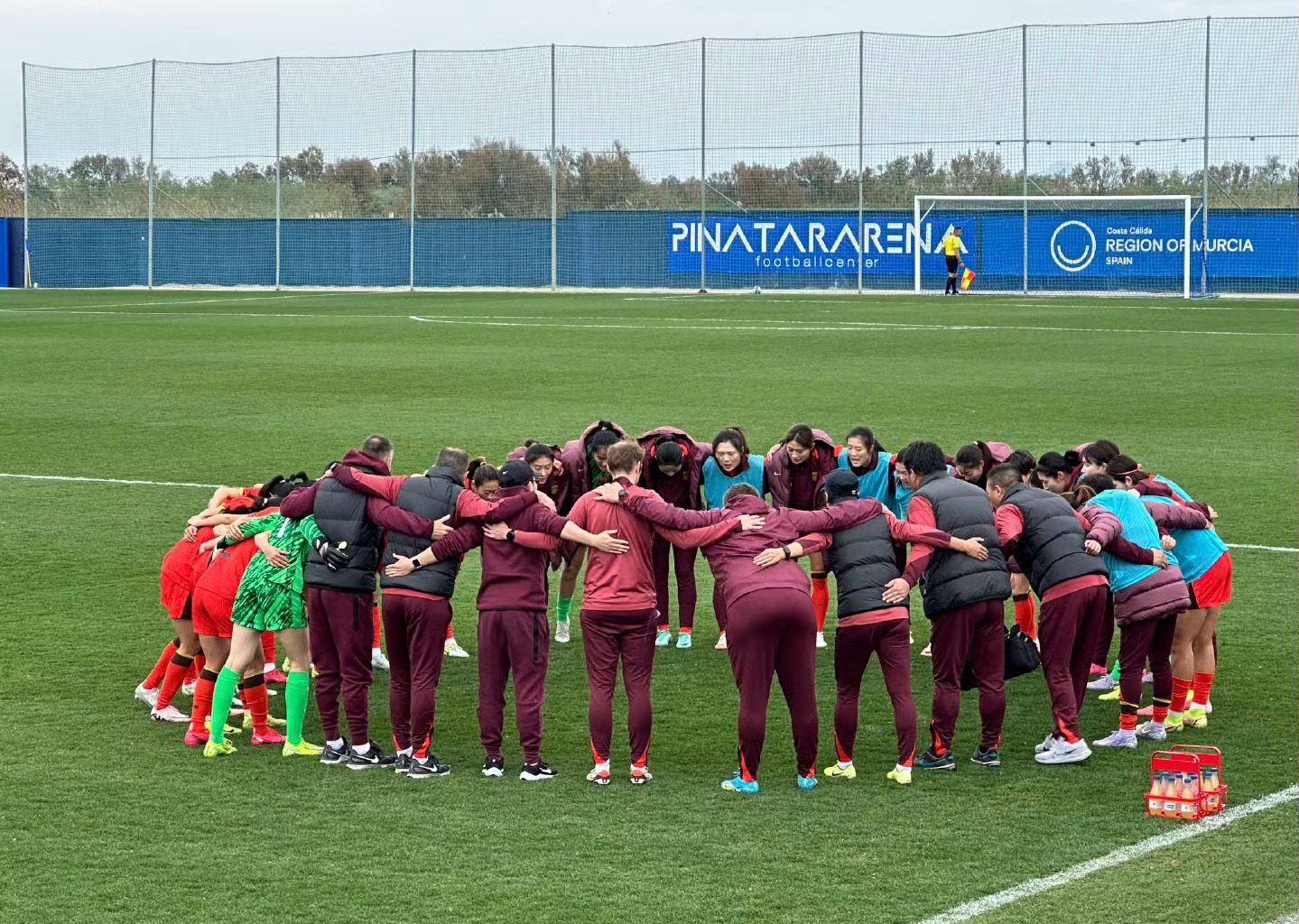 开云体育中国-墨西哥女足晋级淘汰赛，展示实力