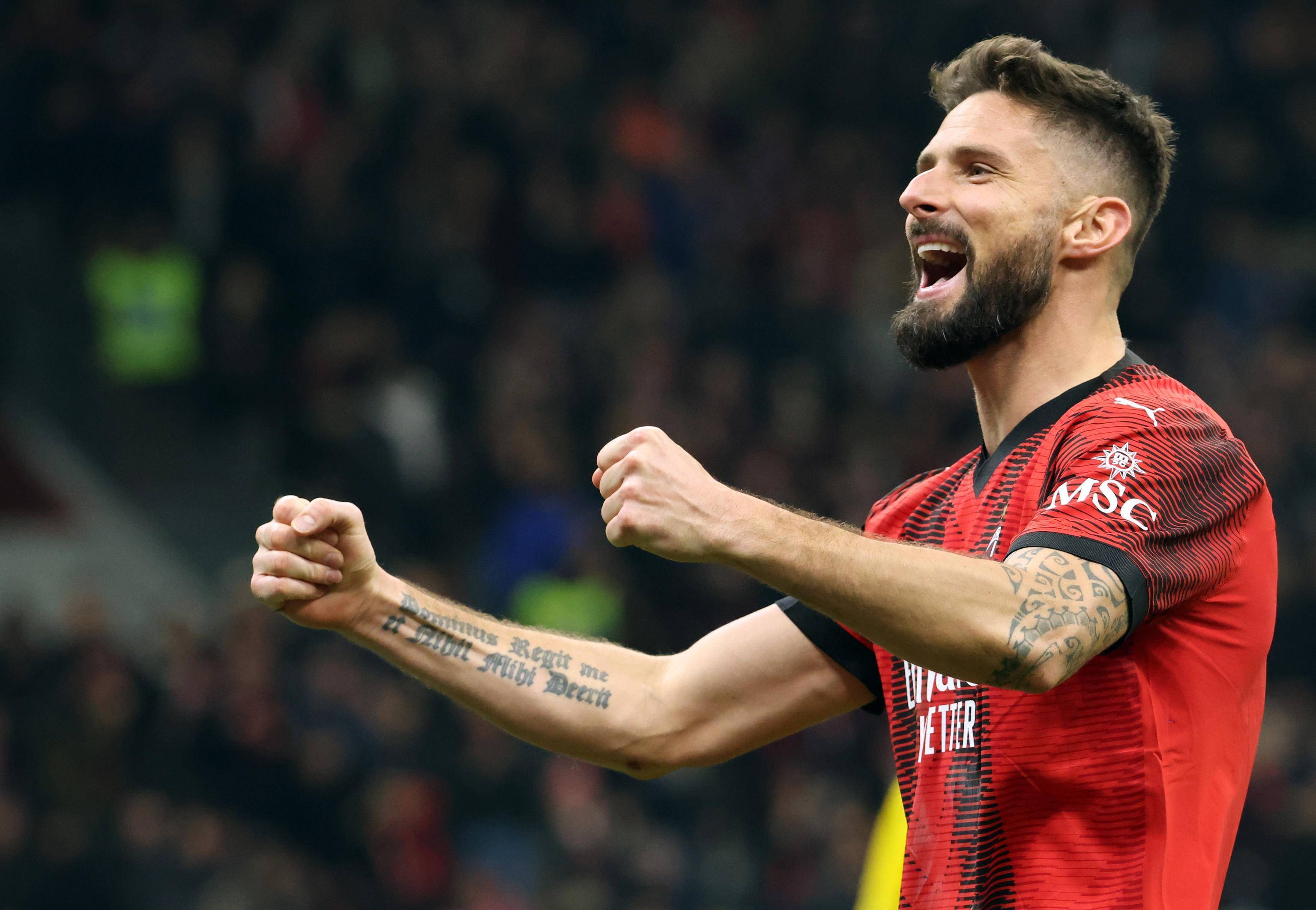 开云体育-包含意甲球队中场梅开二度，帮助球队逆转的词条