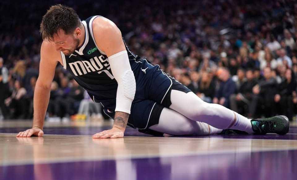 开云体育官网-篮网核心表现高效球队连胜让球迷鼓舞斗志