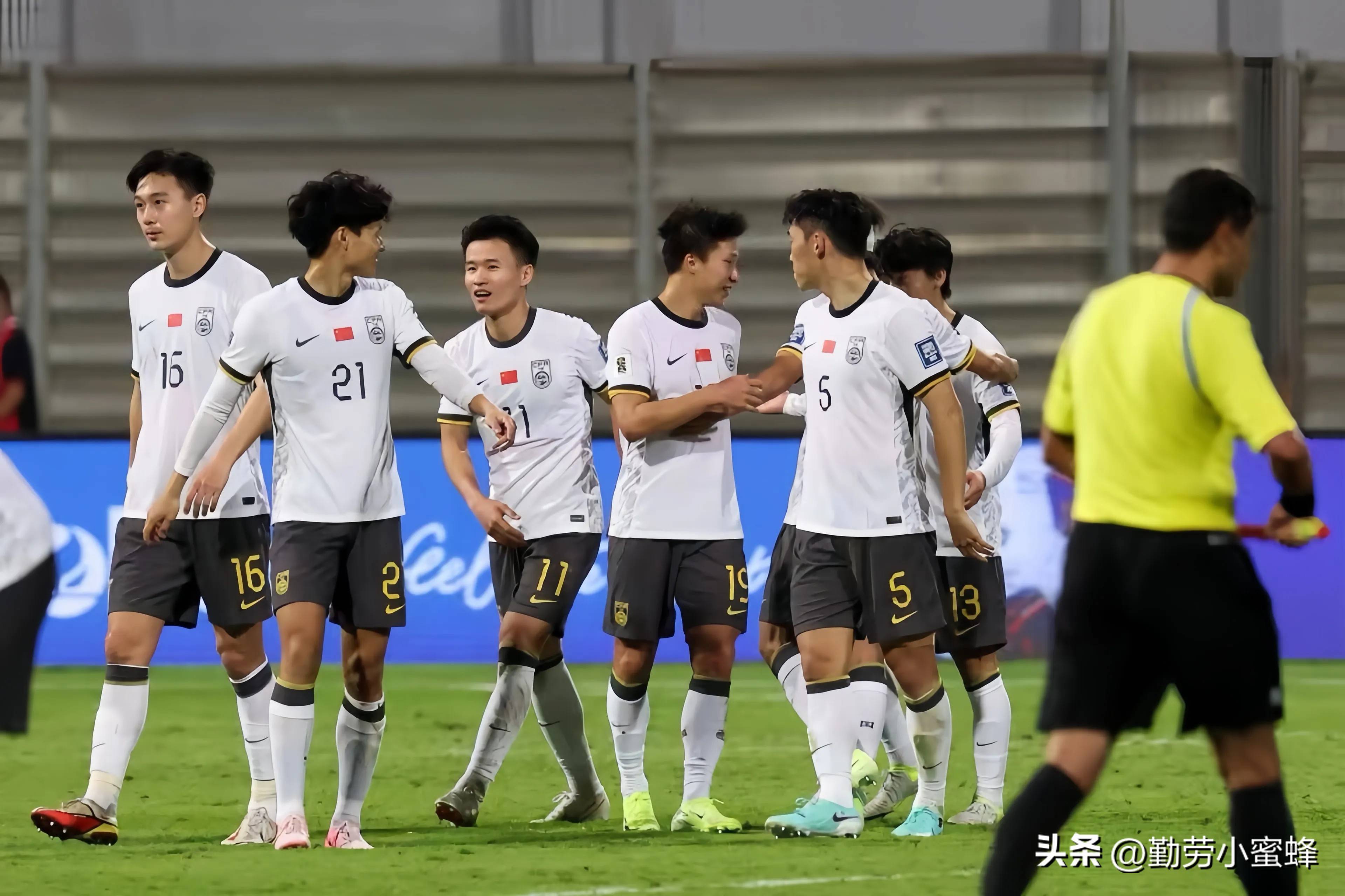 开云体育下载-球队形势稳定，球迷信心高昂