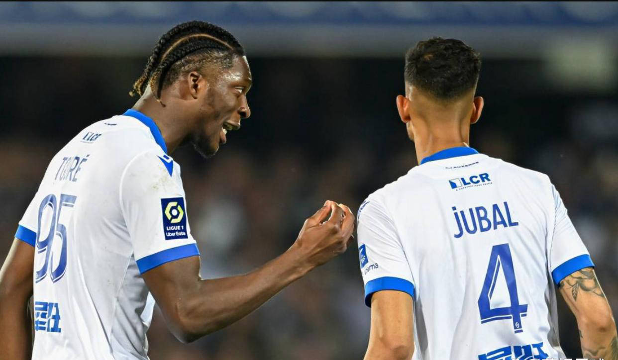 开云官网-尼斯队战平对手，保持在法甲中游