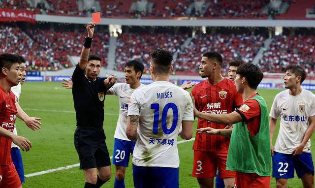 尼斯队客场平局,战绩仍不稳定待挑战 尼斯队客场平局,战绩仍不稳定待挑战