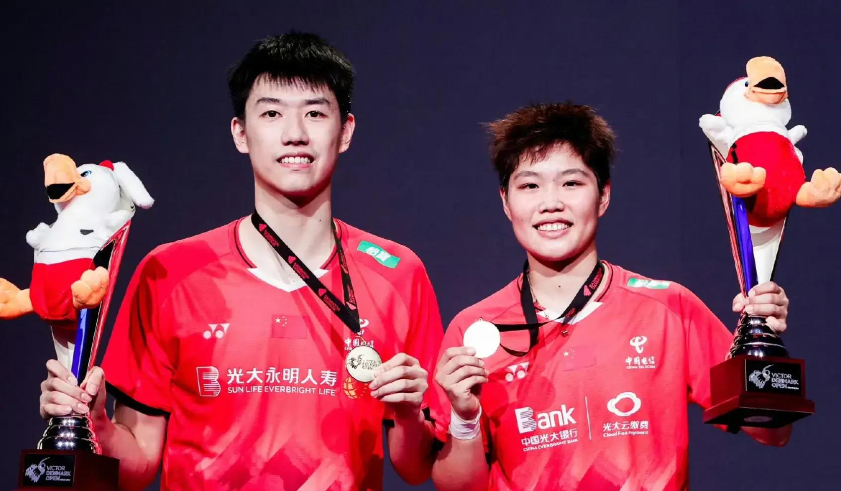 丹麦羽毛球队力克对手,夺得小组赛胜利的简单介绍 丹麦羽毛球队力克对手,夺得小组赛胜利的简单介绍