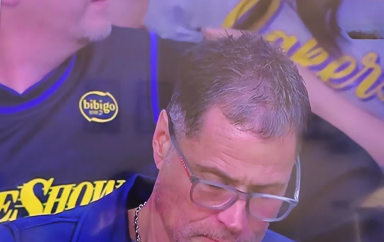 开云官网-森林狼惨败湖人，安东尼戴维斯受伤无缘上场