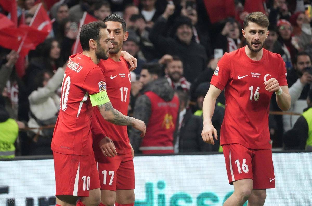 包含摩尔多瓦逆转土耳其,欧国联小组赛风雨飘摇的词条 包含摩尔多瓦逆转土耳其,欧国联小组赛风雨飘摇的词条