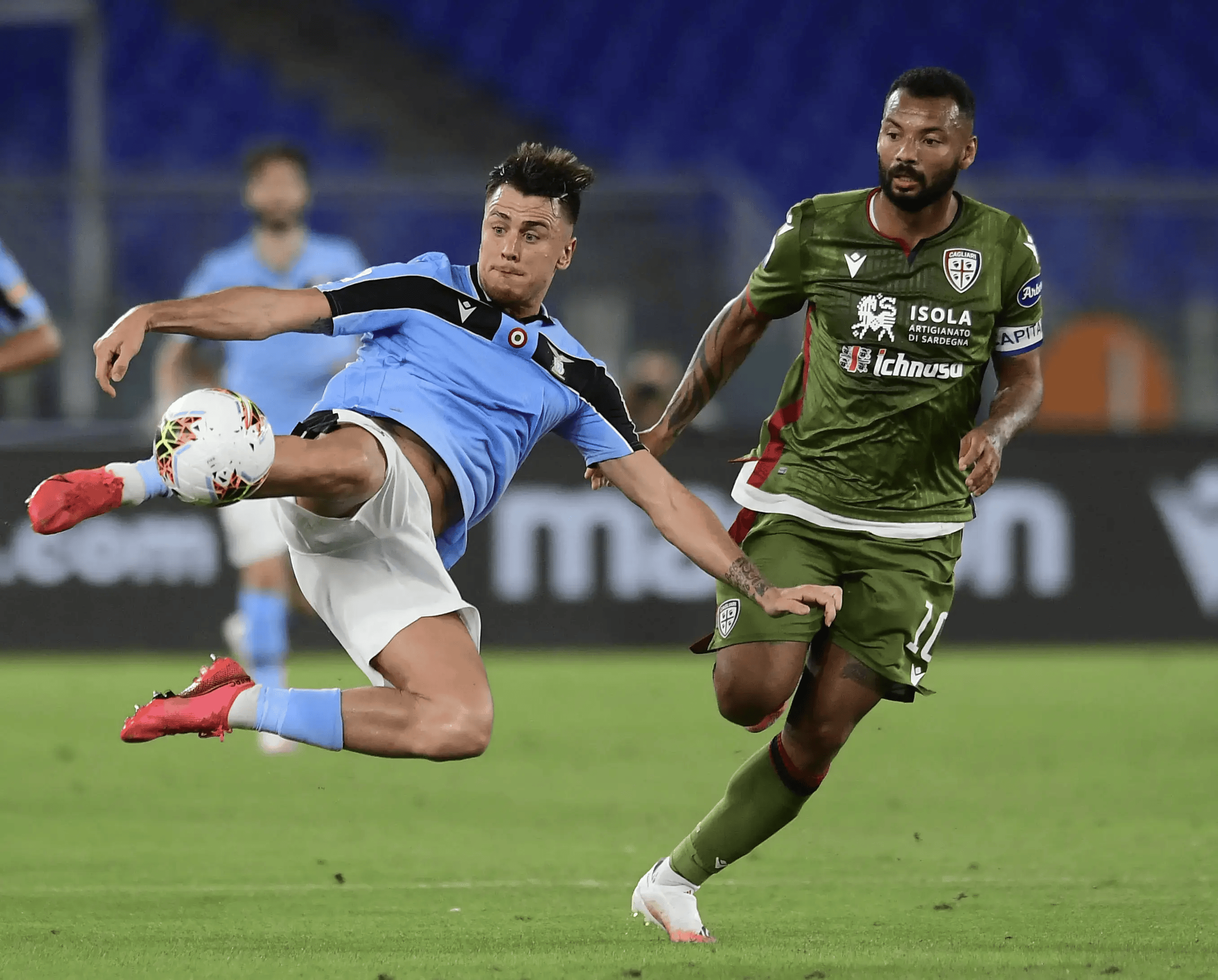 欧预赛焦点对决,豪门球队争相交锋 欧预赛焦点对决,豪门球队争相交锋