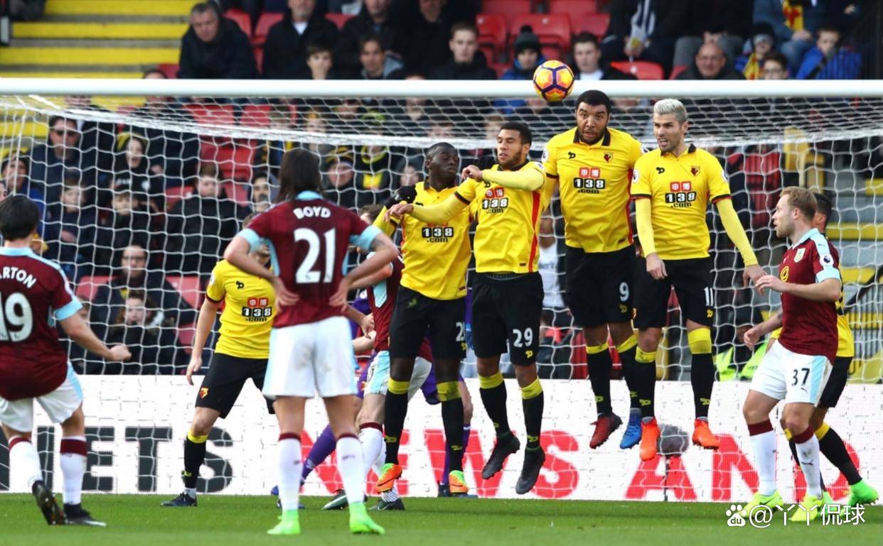 沃特福德客场战平,保持不败战绩 沃特福德客场战平,保持不败战绩