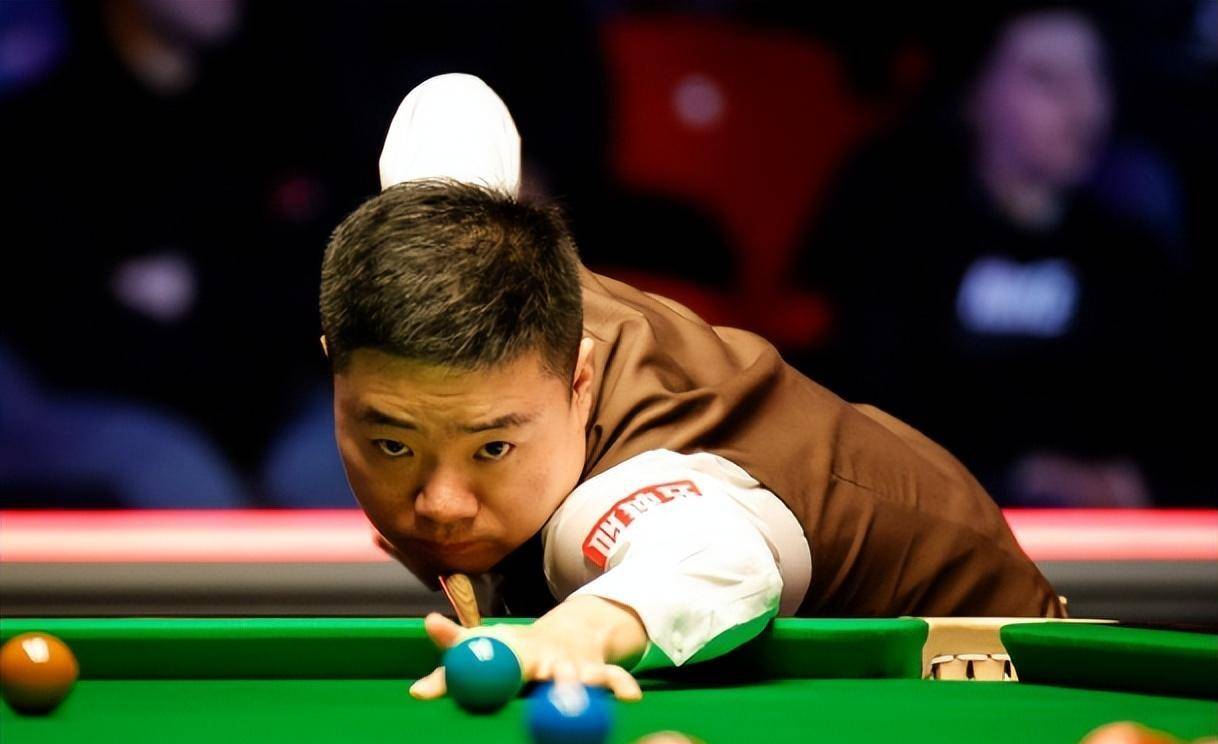 欧预赛冠军头衔:胜出技压群雄 欧预赛冠军头衔:胜出技压群雄