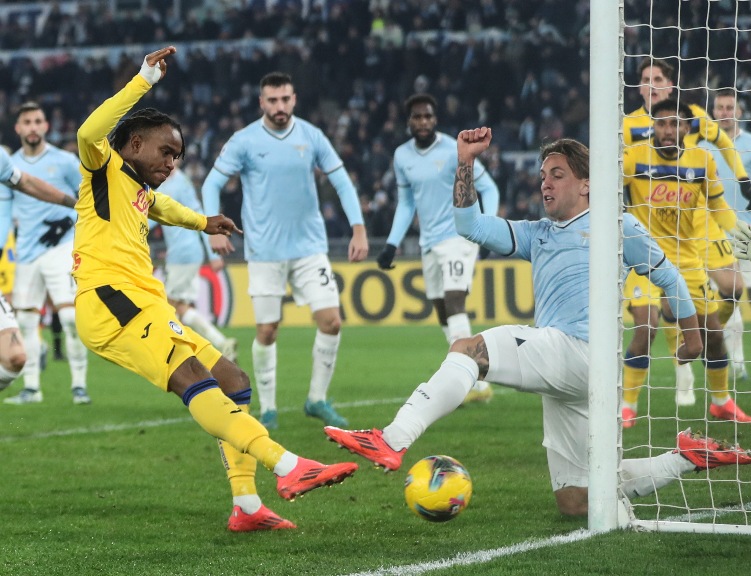 亚特兰大勇夺胜利，积极备战后续赛事