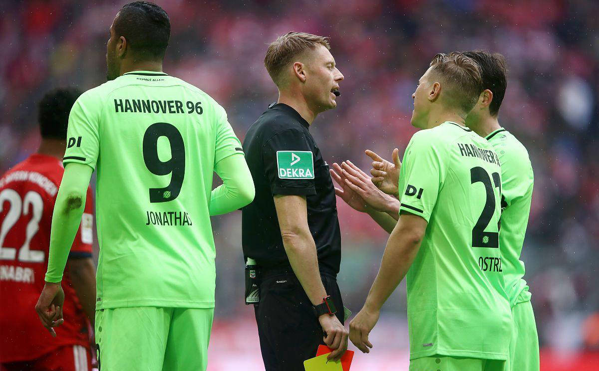 汉诺威惊险取胜,保持不败纪录 汉诺威惊险取胜,保持不败纪录