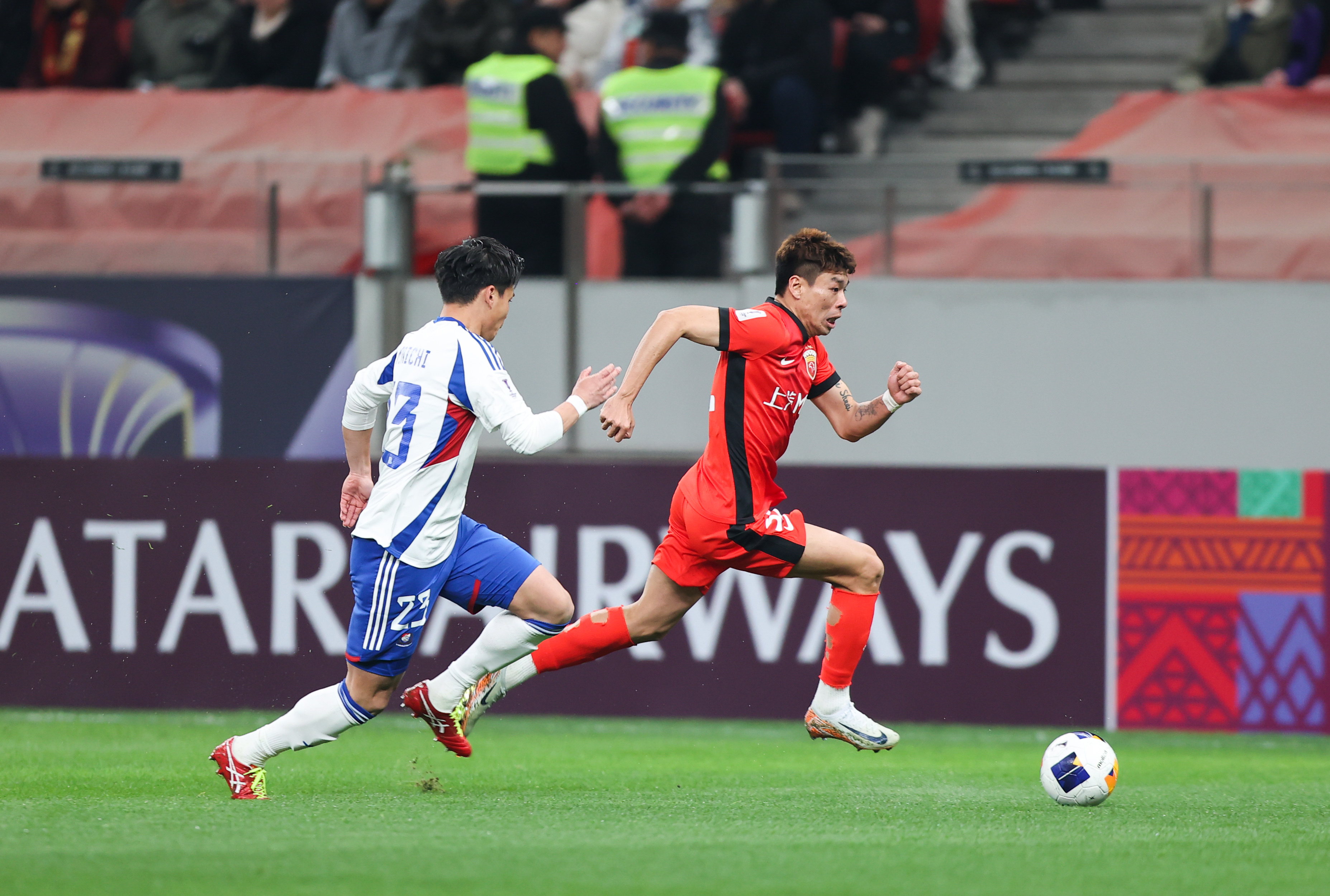 球队在比赛中展现出无可阻挡的势头 球队在比赛中展现出无可阻挡的势头