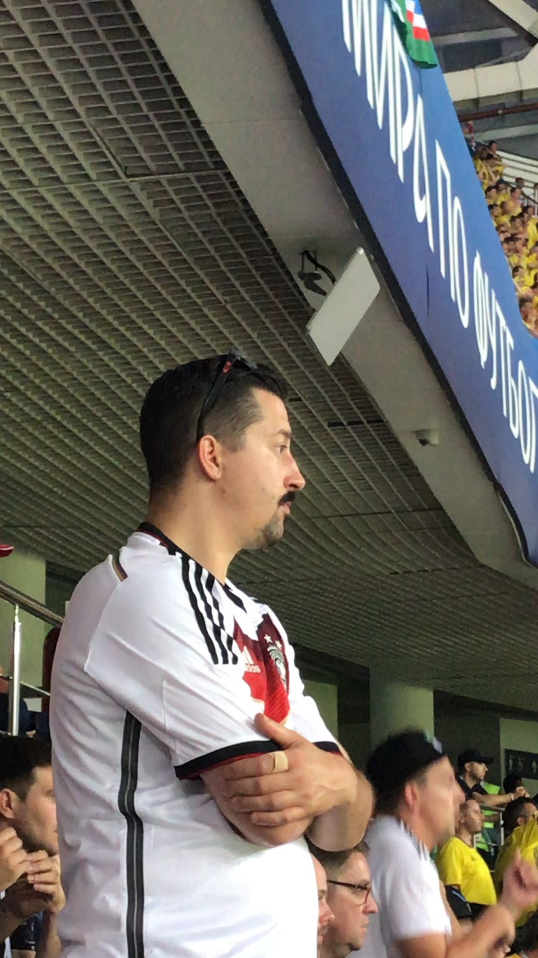 德国足球传奇教练离世，球迷深感惋惜的简单介绍