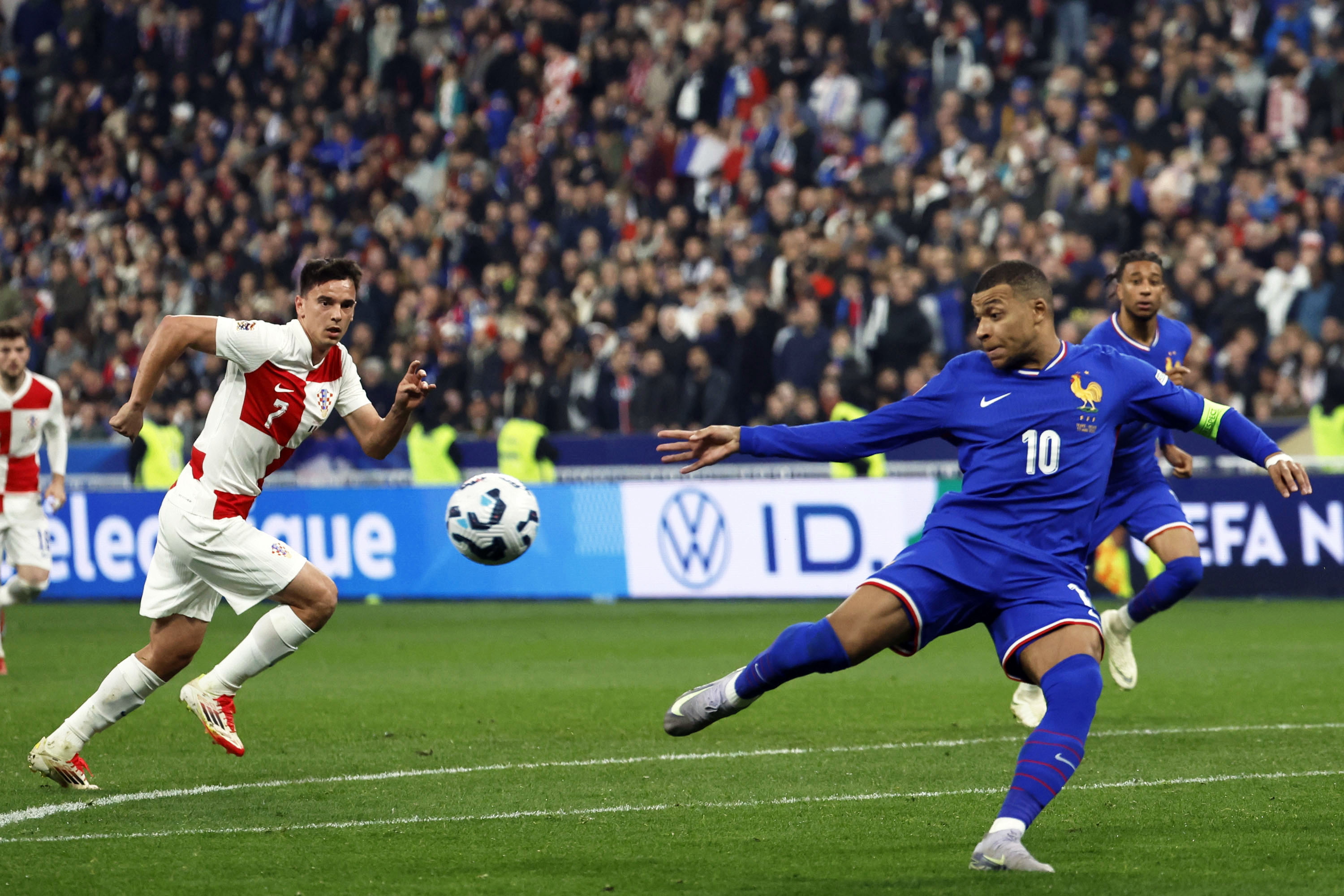 比利时-战胜英格兰，晋级欧国联半决赛