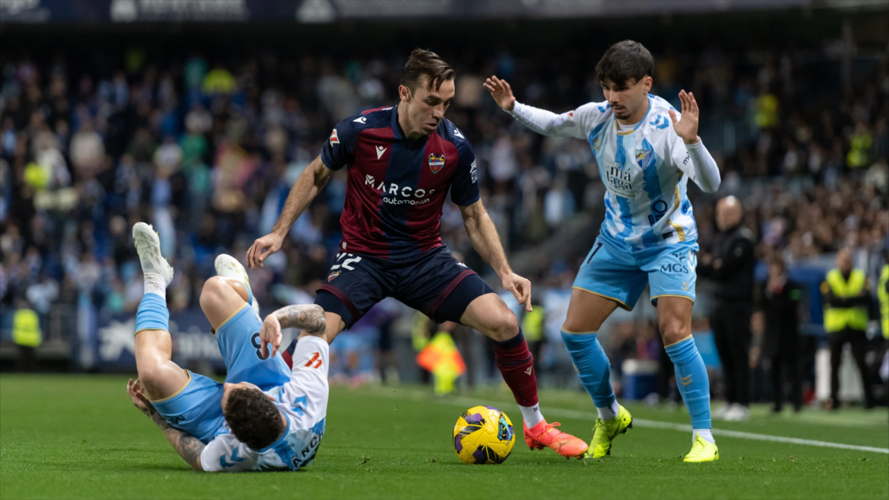 开云平台-莱万特主场战平，未能赢得三分！