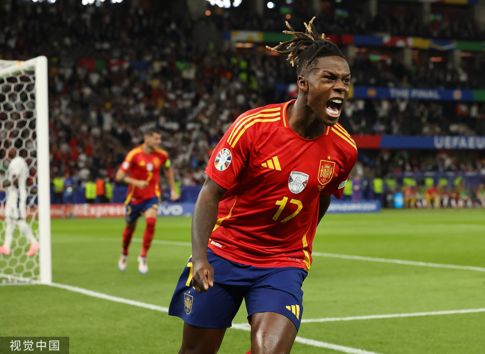 西班牙队连胜再次进入半决赛