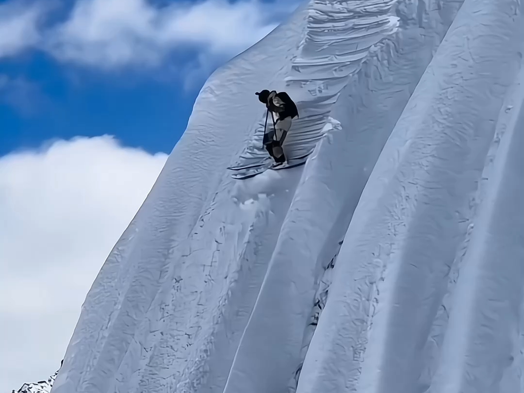 包含高山滑雪冠军速度挑战人类极限的词条