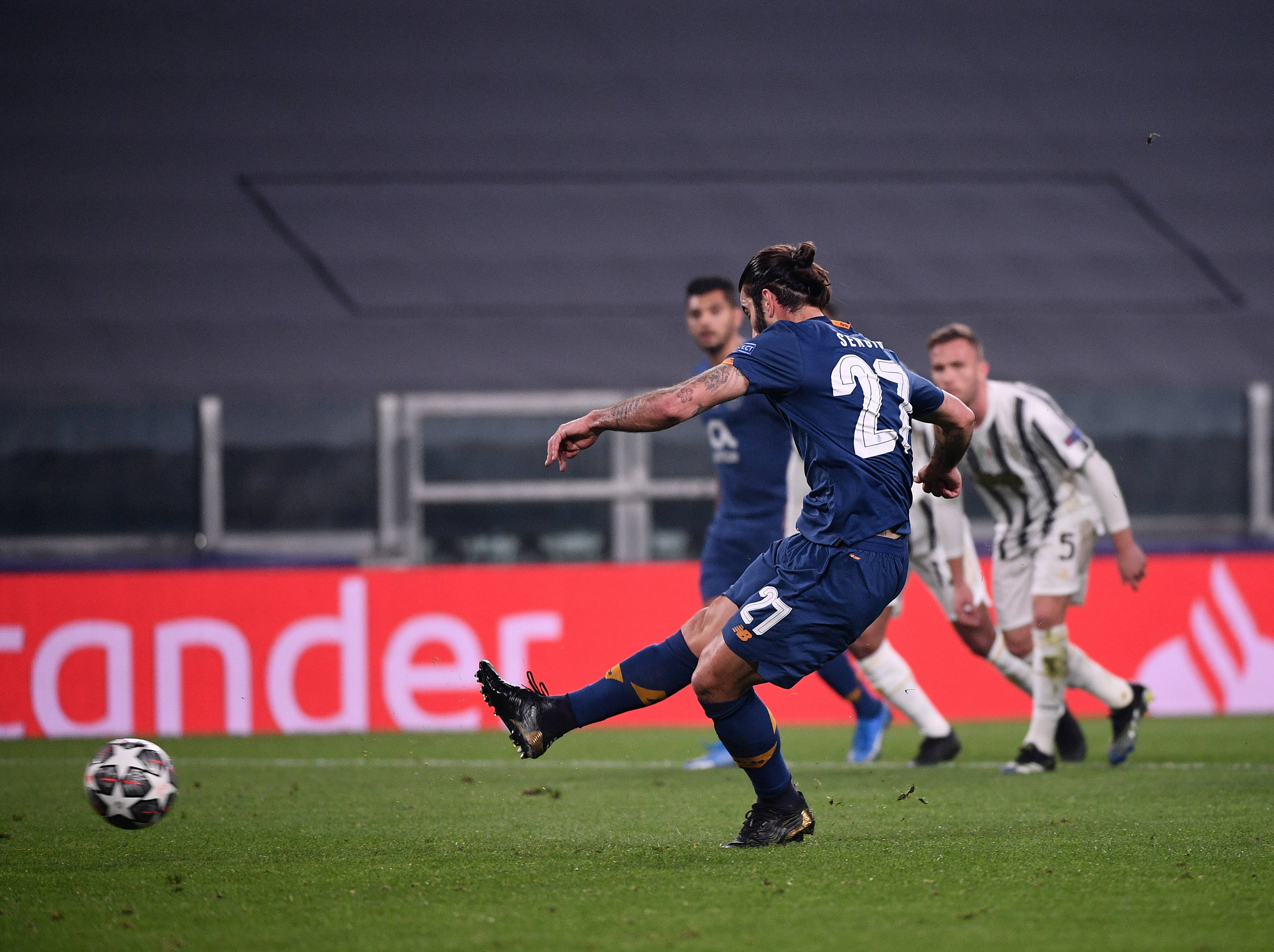 曼城暴力狂胜，水晶宫遇到瓶颈的简单介绍