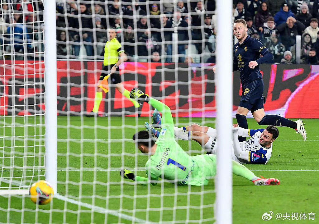 诺维奇城主场大胜，迎来良好开局