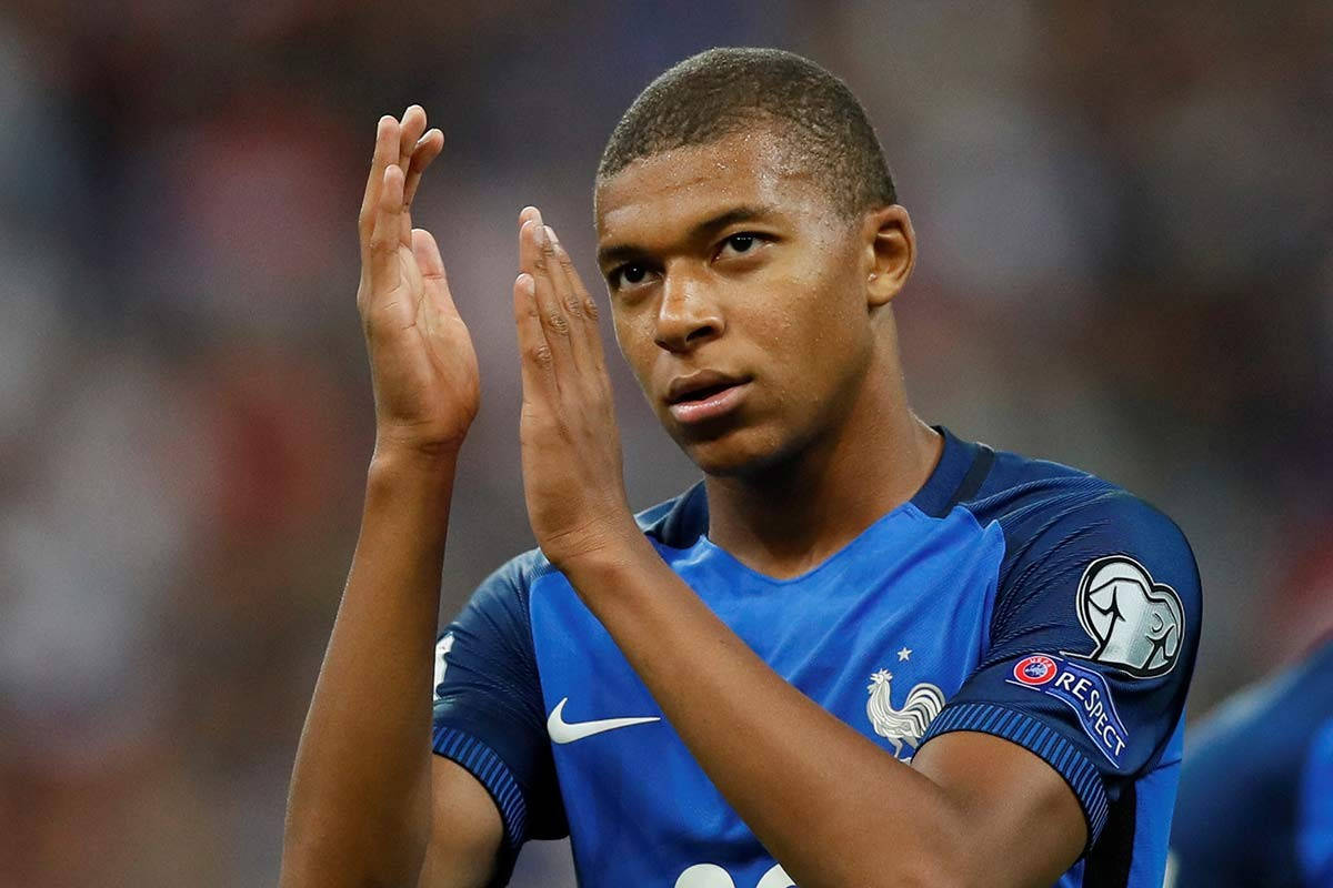 荷兰折桂北马其顿,实现连胜 荷兰折桂北马其顿,实现连胜