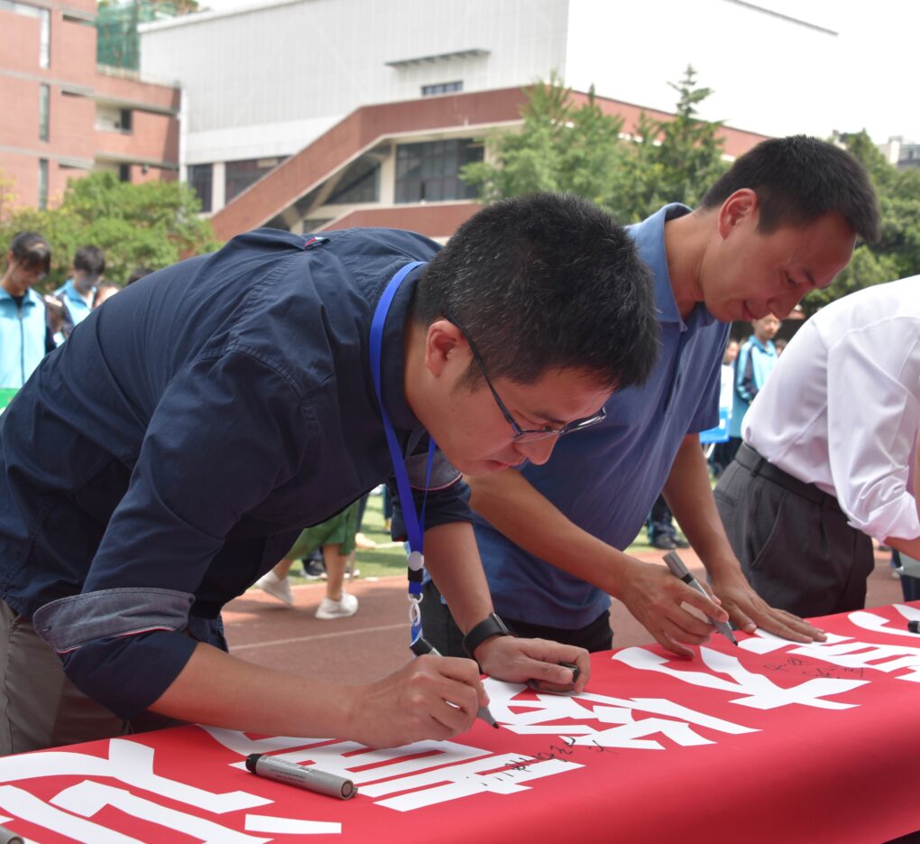 关于强队壮行！背水一战将谁成为英雄？的信息