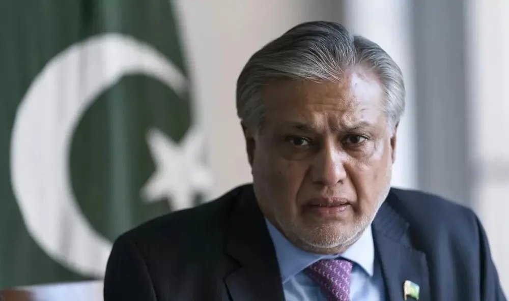 斯特拉斯堡遭遇主场惨败,局势不妙 斯特拉斯堡遭遇主场惨败,局势不妙