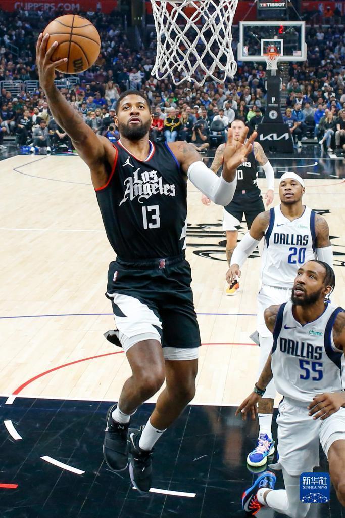 开云体育APP下载-快船队战胜独行侠队，继续保持势头