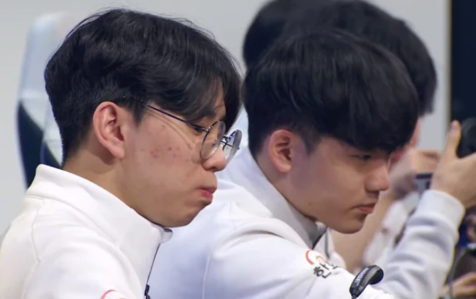 包含C9轻取100T，Deft拿下关键大龙宿命之战入围赛，成为赛场最大亮点的词条