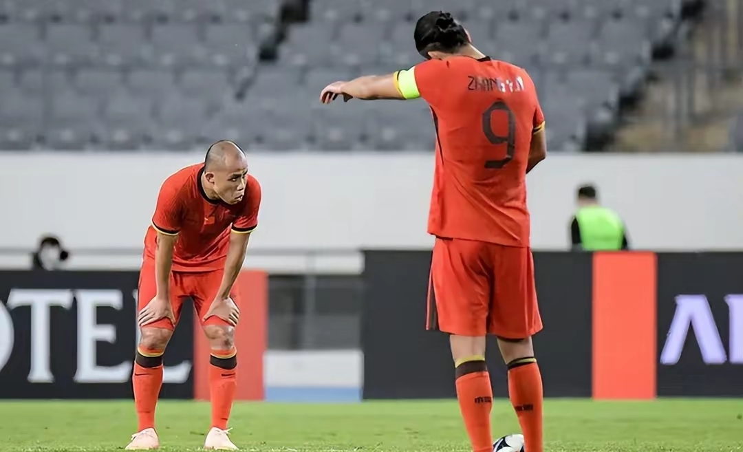 关于惊险较量,球队尾声晋级八强的信息 关于惊险较量,球队尾声晋级八强的信息