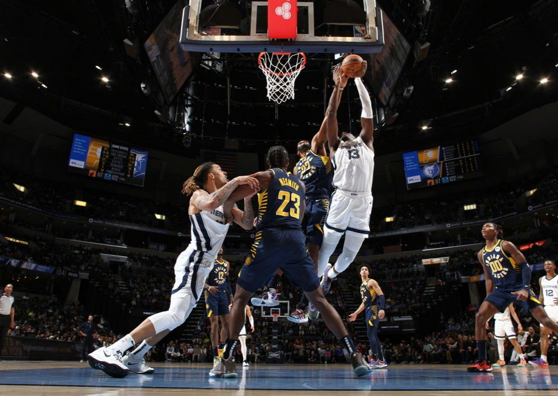 包含深圳队碾压步行者,莫兰特统治全场的词条 包含深圳队碾压步行者,莫兰特统治全场的词条