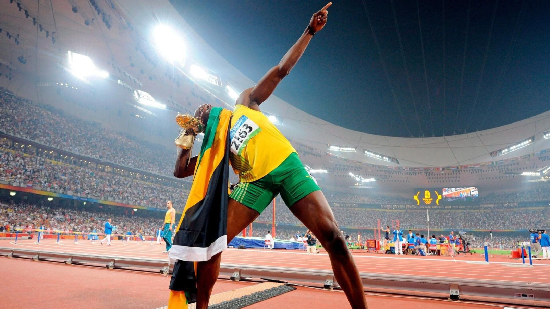 跨越太平洋的闪电，小贾伦全程高能输出，广东队钢索上的舞蹈击败森林狼