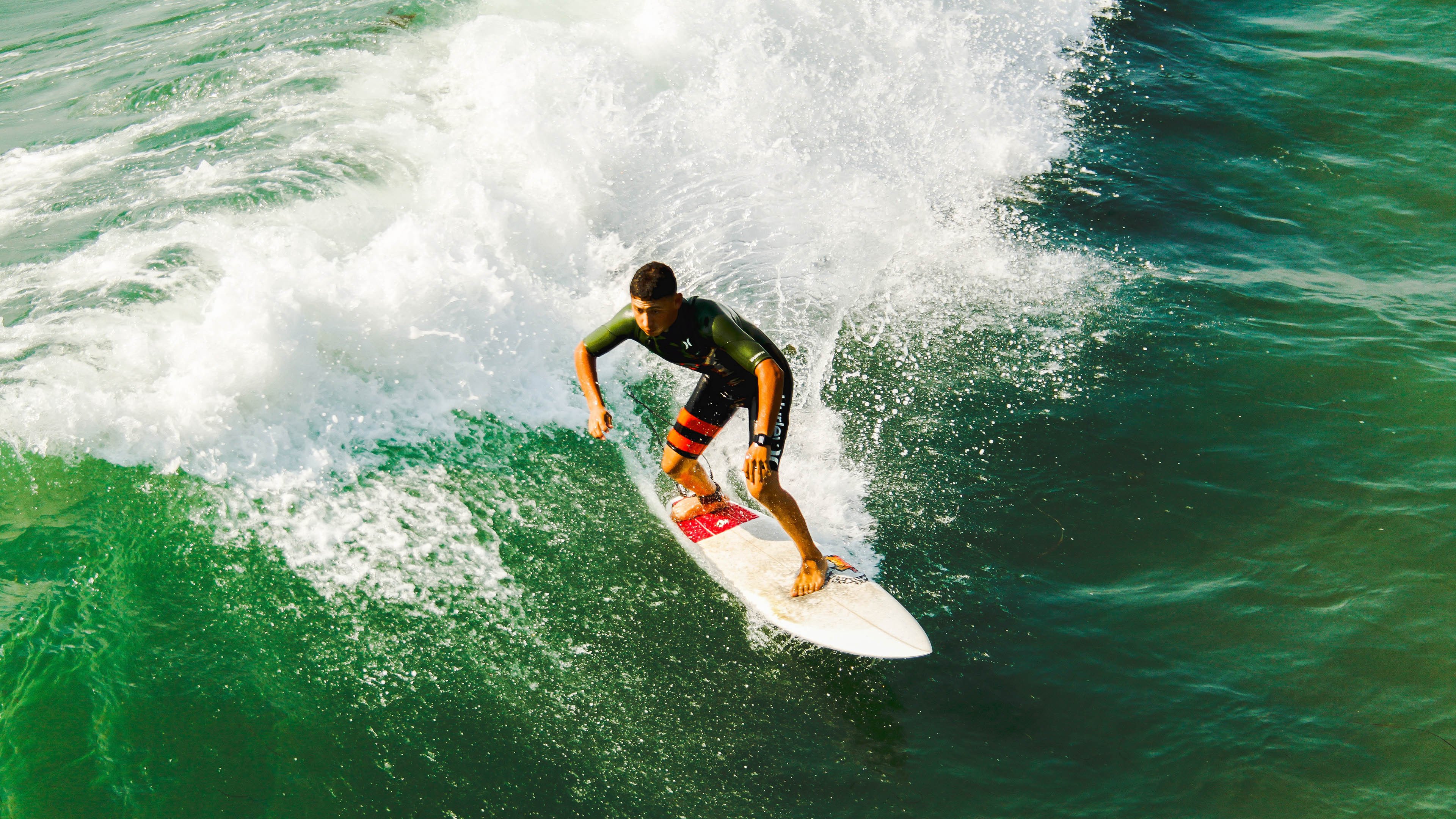 血色浪潮与巨额罚单,当西班牙用绝杀为世界杯野心填上最后一位数字