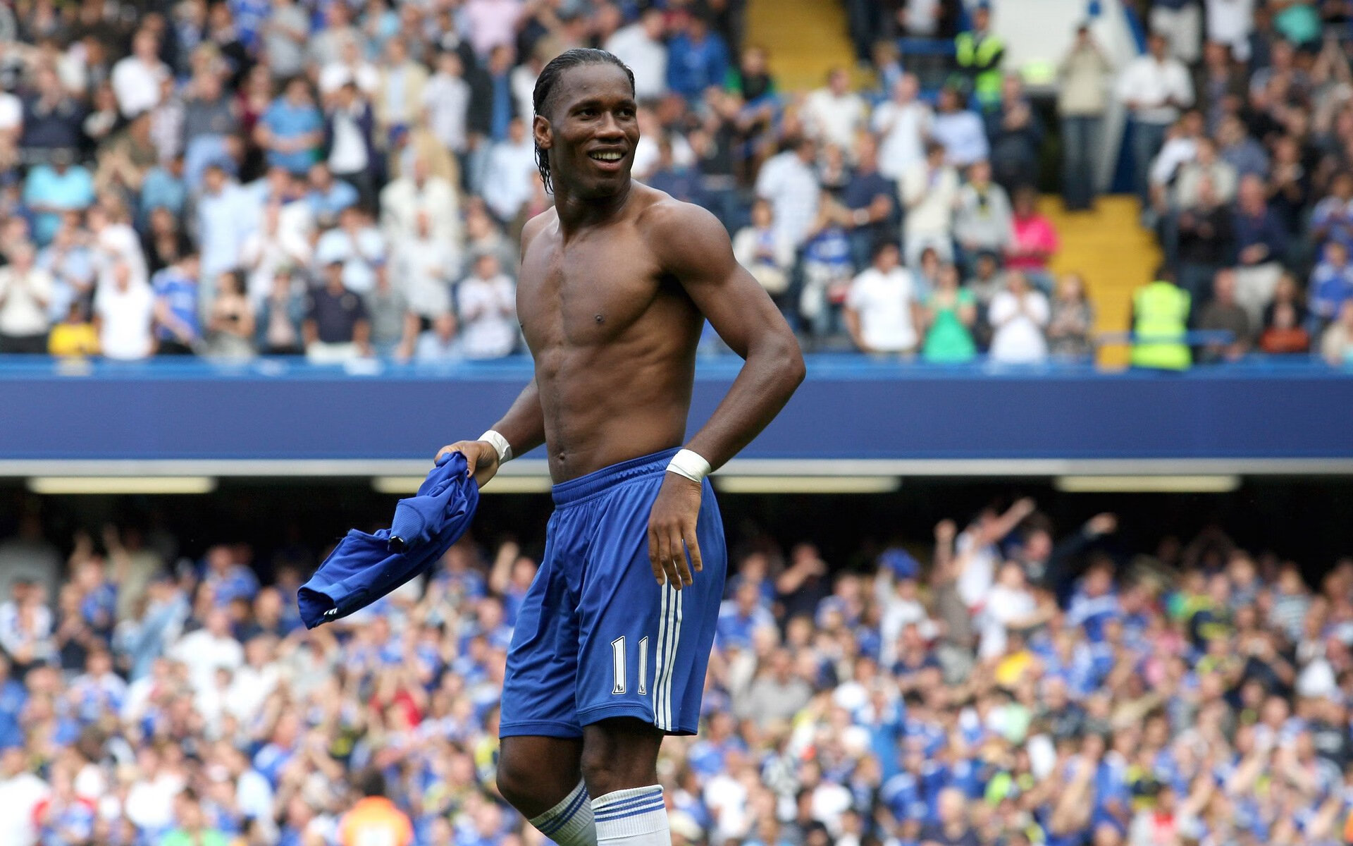 当安菲尔德响起啤酒节之歌,佩德里率德意志战车奇幻横扫红军